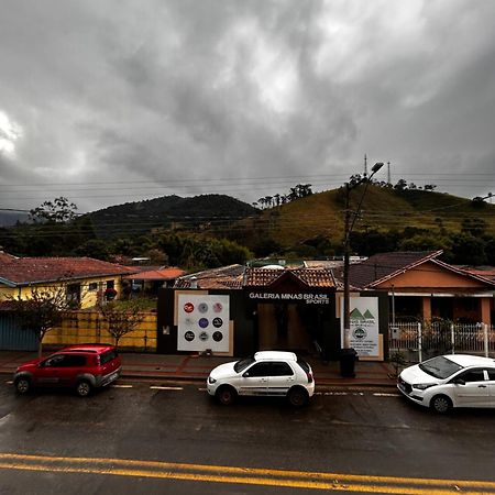Hospedaria Bicho Preguica Sapucaí-Mirim Esterno foto